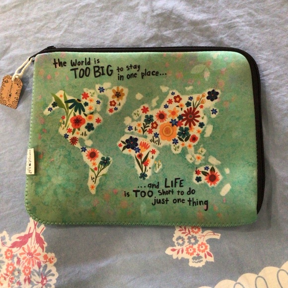 Natural life Colorful Floral World Map Pouch - Picture 1 of 6